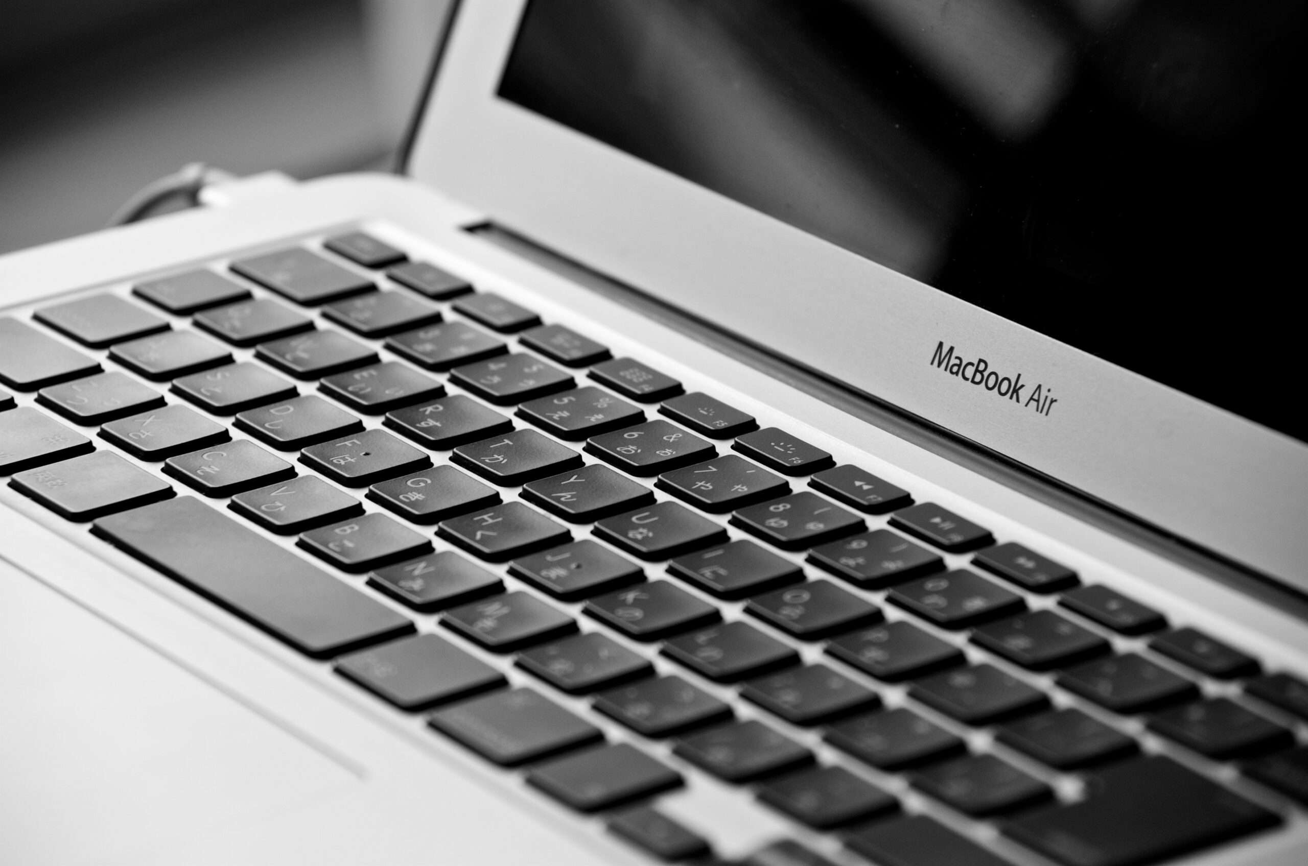 MacBook(Air／Pro)バッテリー交換料金